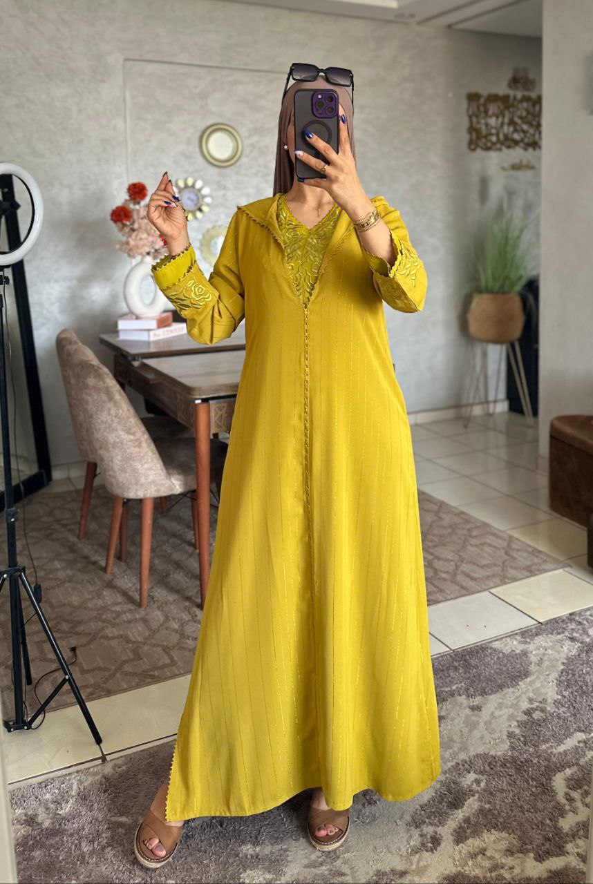 جلابة 2 پس توب كريب مسلك الفوقي التحتي كريب روزة مخدومة بالراندة او الطرز الرباطي والمقاسات L. Xl xxl