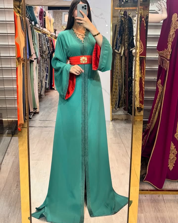 قفطان Perla – لمسة فاخرة بإطلالة مغربية