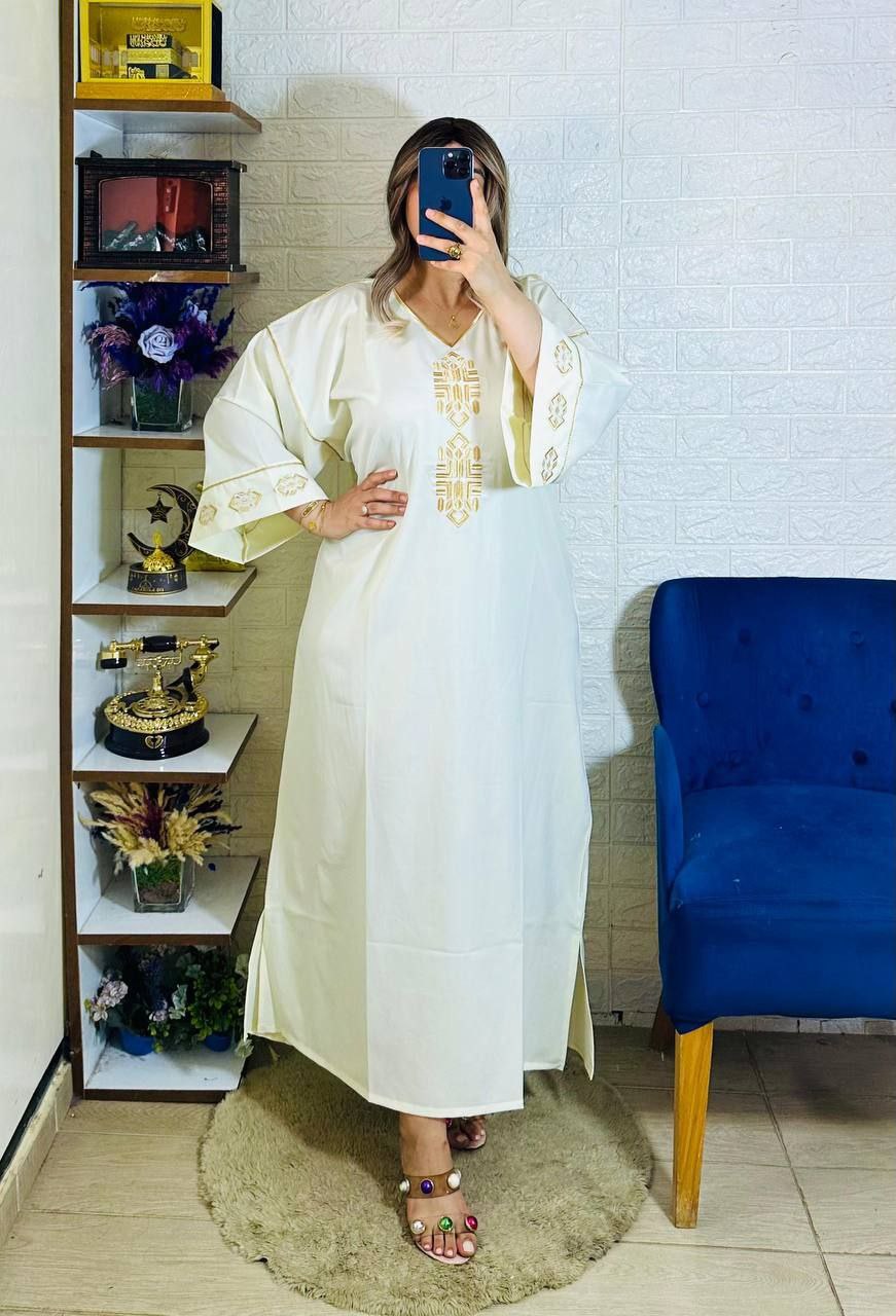 فراشة تأخذك إلى عالم من الفخامة و الاناقة مطروزة بالصقلي