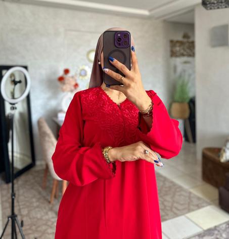 جلابة 2 پس توب كريب مسلك الفوقي التحتي كريب روزة مخدومة بالراندة او الطرز الرباطي والمقاسات L. Xl xxl
