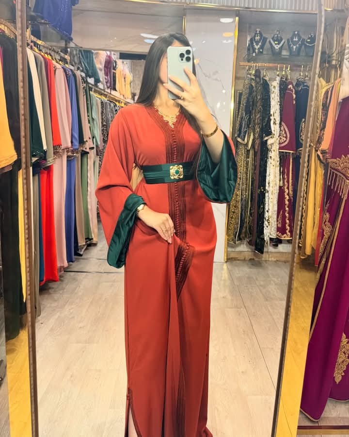 قفطان Perla – لمسة فاخرة بإطلالة مغربية
