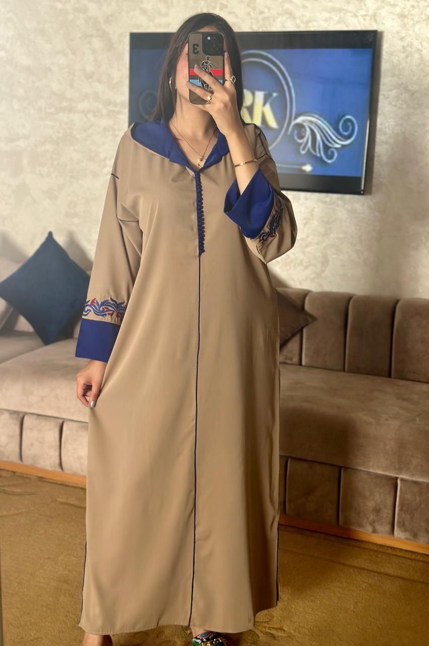 جلابة مخزانية بالكرناج مطروزة بالرباطي عين او عقدة نص توق