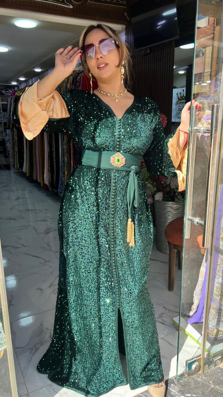 قفطان مغربي راقي – الأناقة اللي كتخلي الكل يلاحظك 👗
