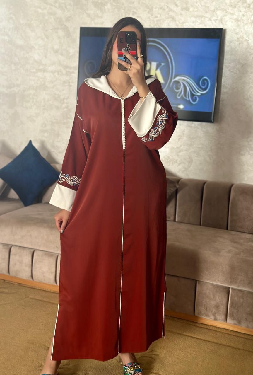 جلابة مخزانية بالكرناج مطروزة بالرباطي عين او عقدة نص توق