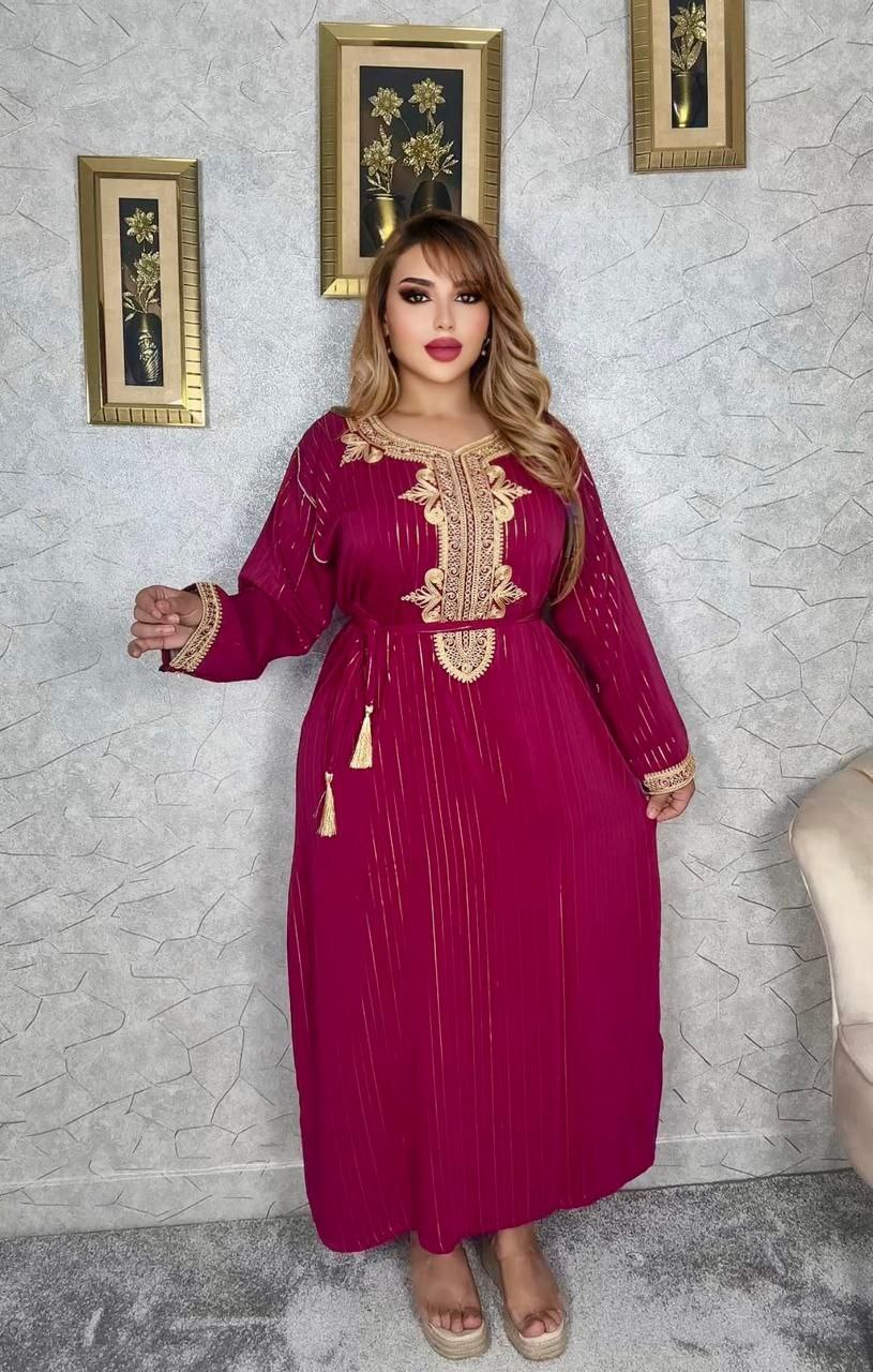 الأحمر