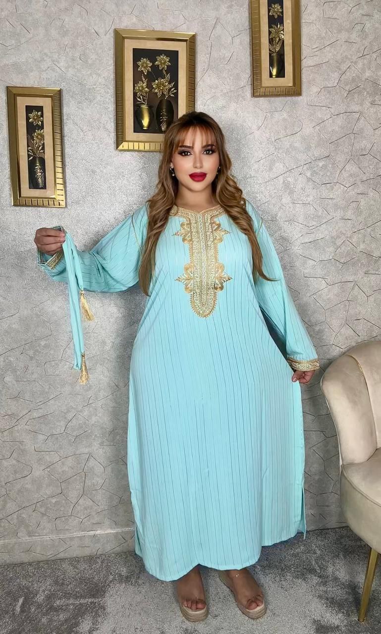 أزرق الفاتح