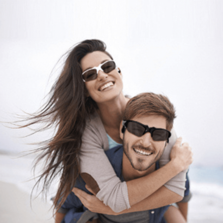 🕶️✨ Plongez dans l'Élégance Connectée ! Lunettes de Soleil Bluetooth Intelligentes : Style Impeccable, Musique Envoûtante, Appels Sans Effort 🎵📞