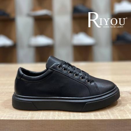 R 0102 Baskests Noir