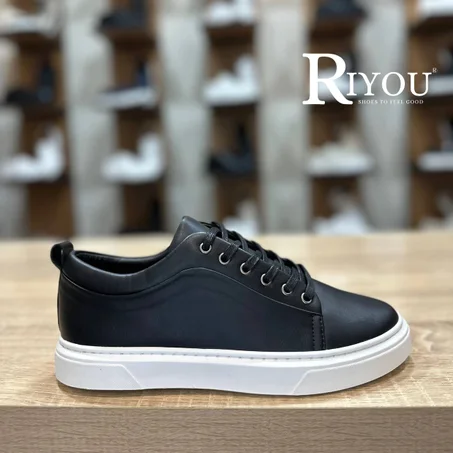 R 027  Baskets Noir semel blanc