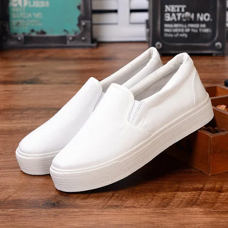 حذاء كاجوال نسائي - نعل طري خفيف الوزن