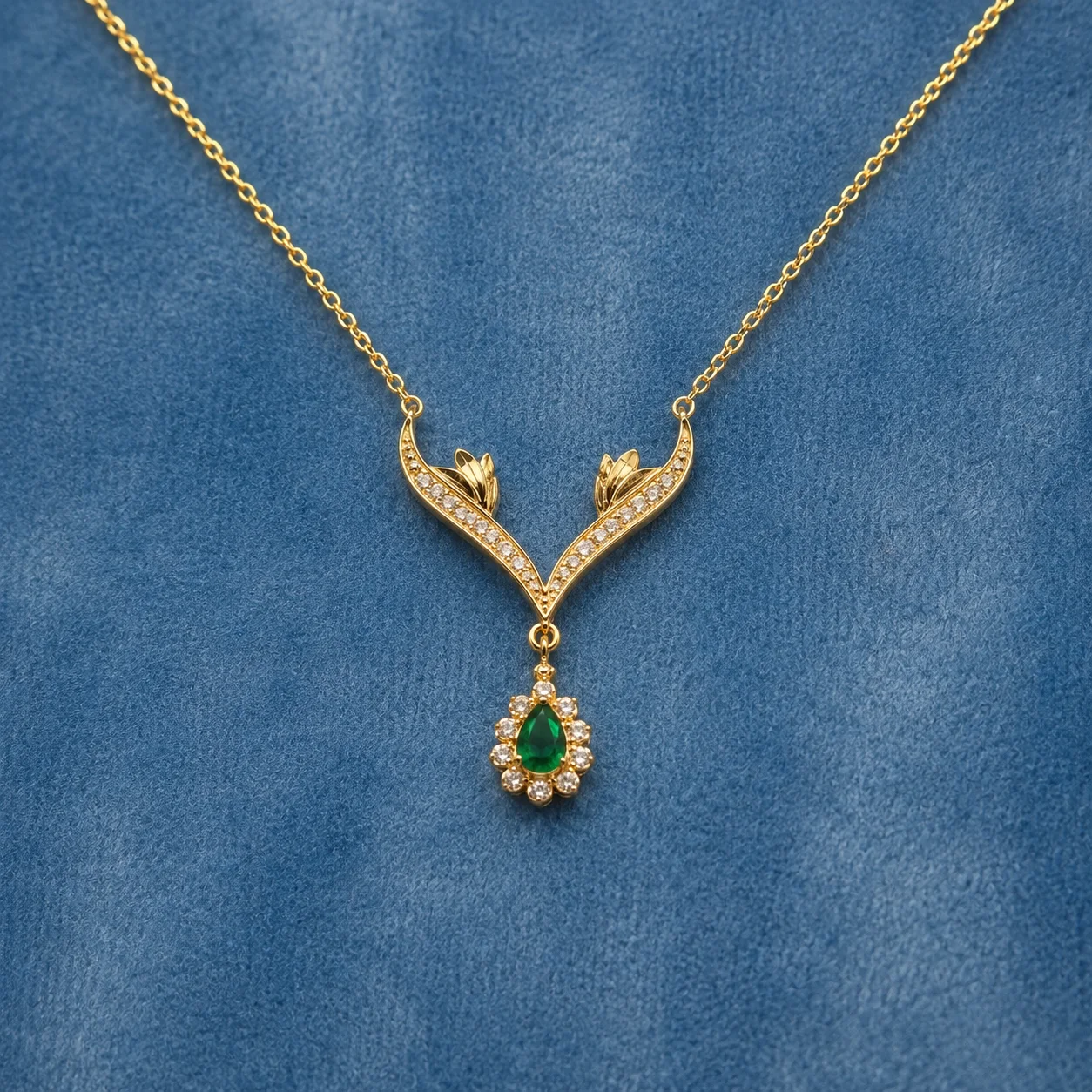 ✨Emerald Teardrop✨