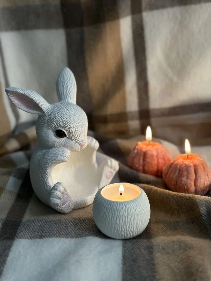 Lapin bougeoir