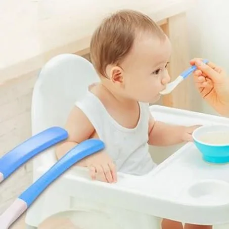 CUILLERE BEBE EN SILICONE