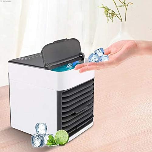 مكيف هواء صغير مع ضوء LED