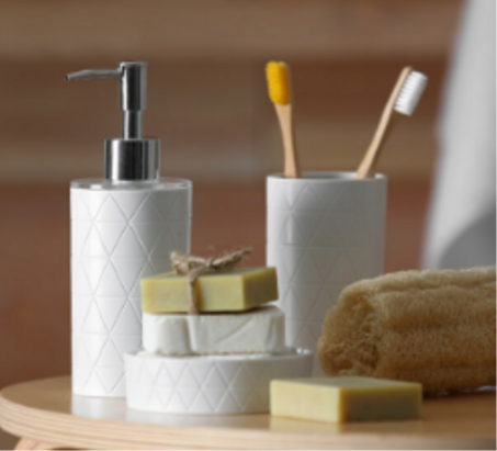 الاكسسوارات و التجميل