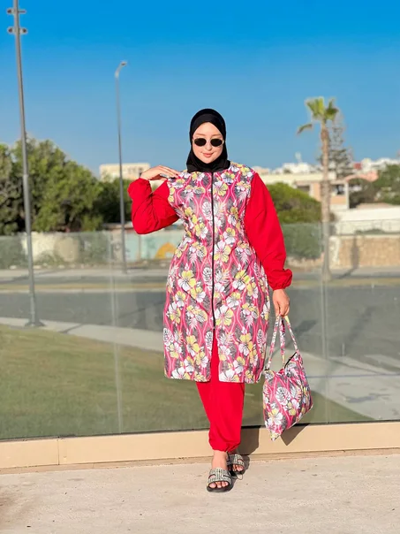 بوركيني 4️⃣ قطع