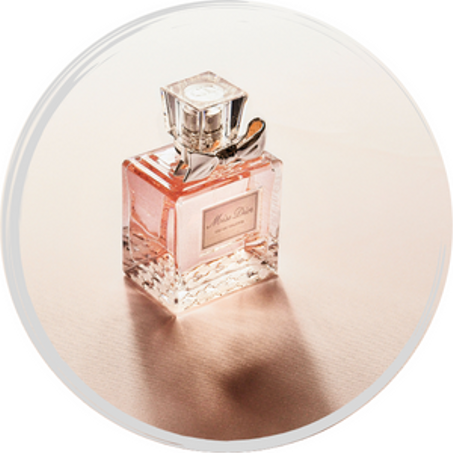 العطور-Parfums