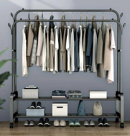 علاقة الملابس المتنقلة