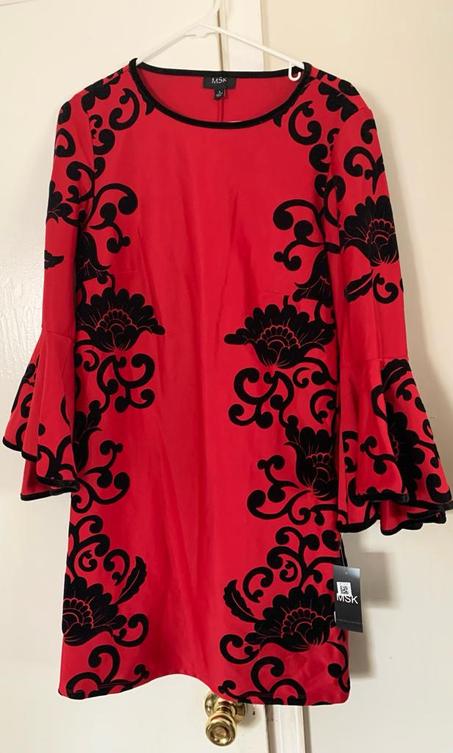 Chemise rouge et noire MSK    MSK  قميص باللونين الأحمر والأسود