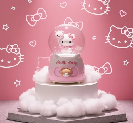 Hello Kitty Sweet Dreams - Snow Globe
