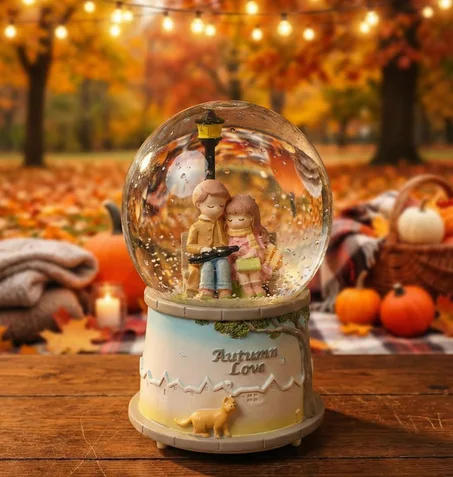 Autumn Love – Snow Globe