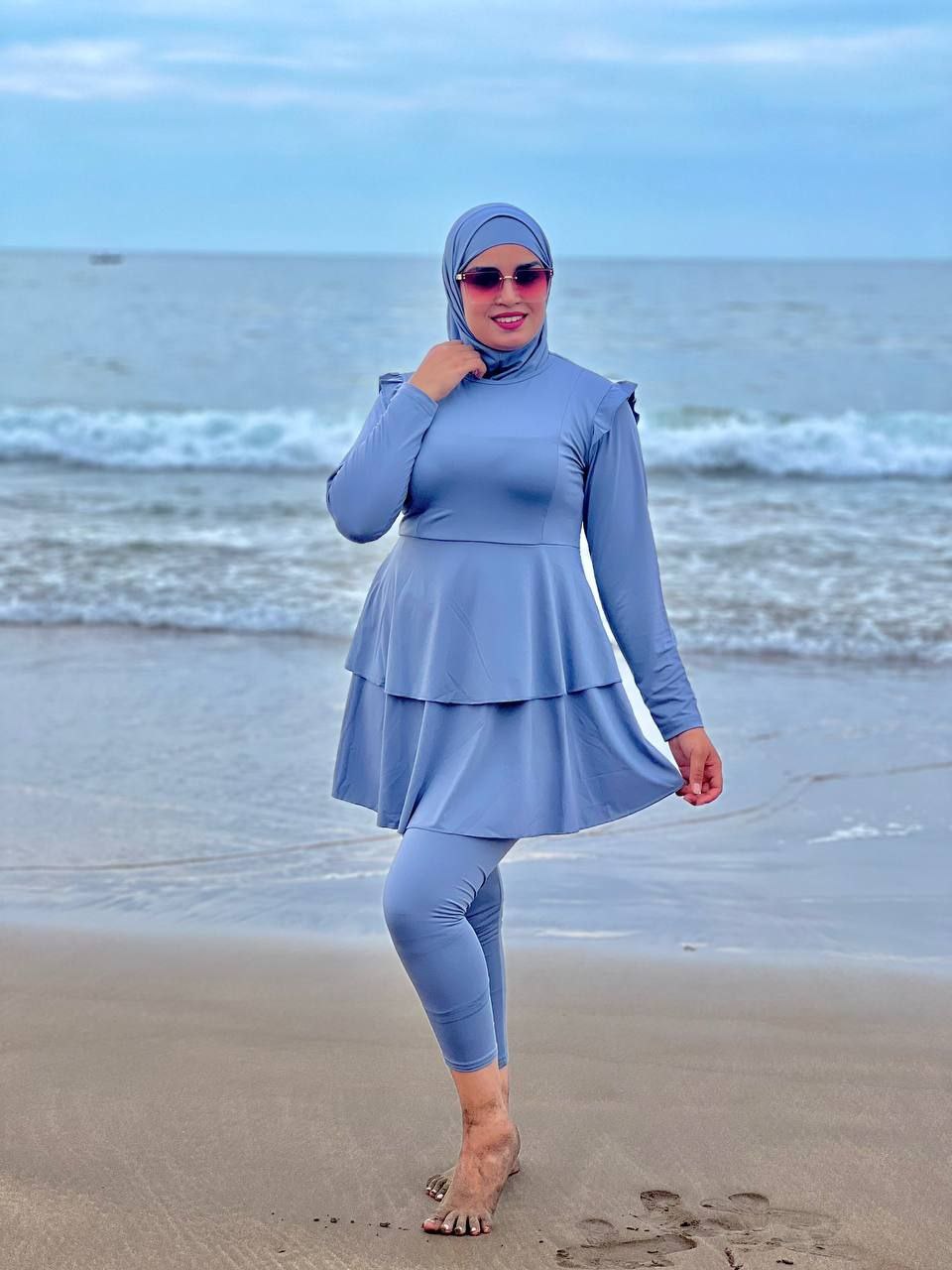 احصلي على مظهر أنيق ومحتشم في الشاطئ