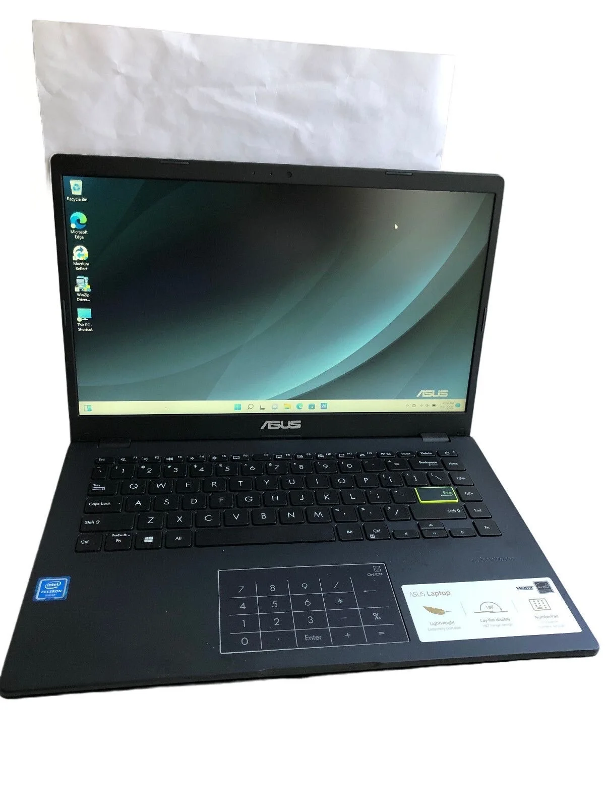 Asus E210M – 4Go RAM / 256Go SSD – Ultra léger