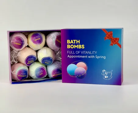 مجموعة كرات الاستحمام الفاخرة (Bath Bombs) – تجربة متكاملة من الراحة والعناية