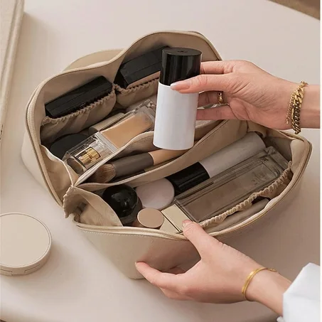Large Capacity Travel Makeup Organizer Bag
