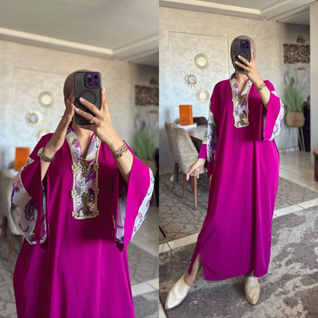 قفطان مخزني مخدوم بالتليجة او العقاد. او العقيق