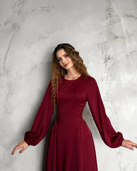 ملابس نسائية