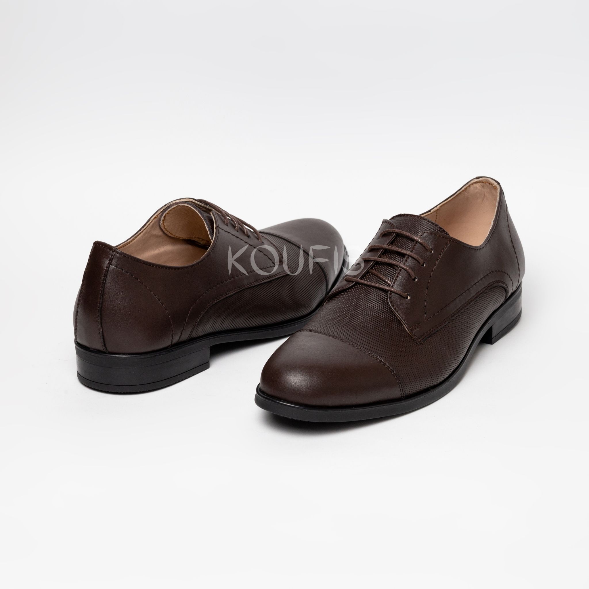 CHAUSSURE EN CUIR 307