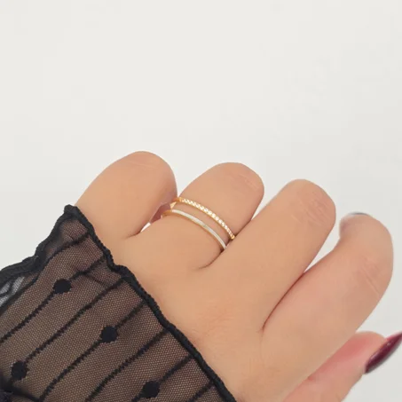 Double-Line Ring