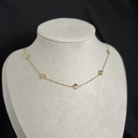 Petite-Florals Necklace