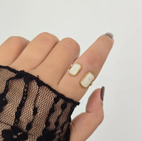 Ivory-Duo Ring