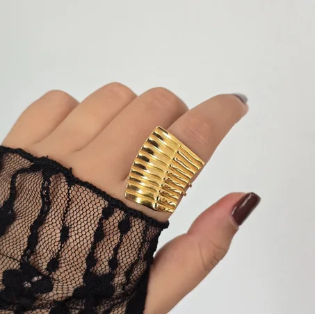 Statement Ring