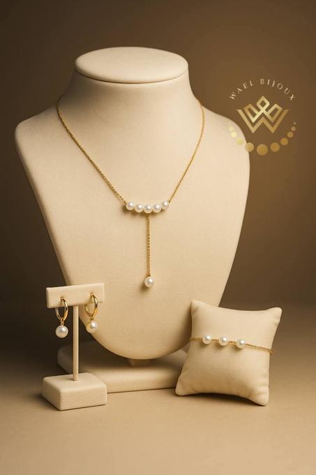 اكسسوار الجوهر الحر