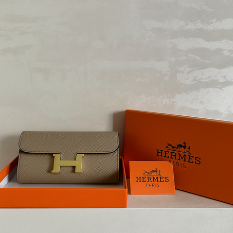 Hermès Constance