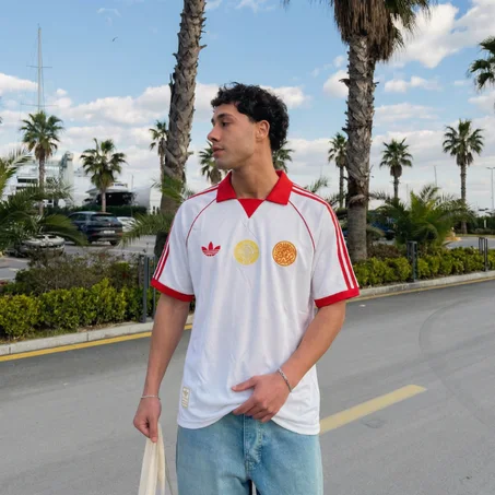 Football Jerseys — Collection Premium