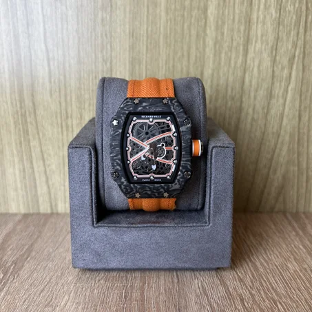 RM scratche orange