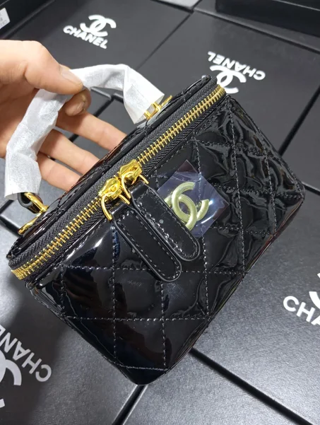 CHANEL CLR 6