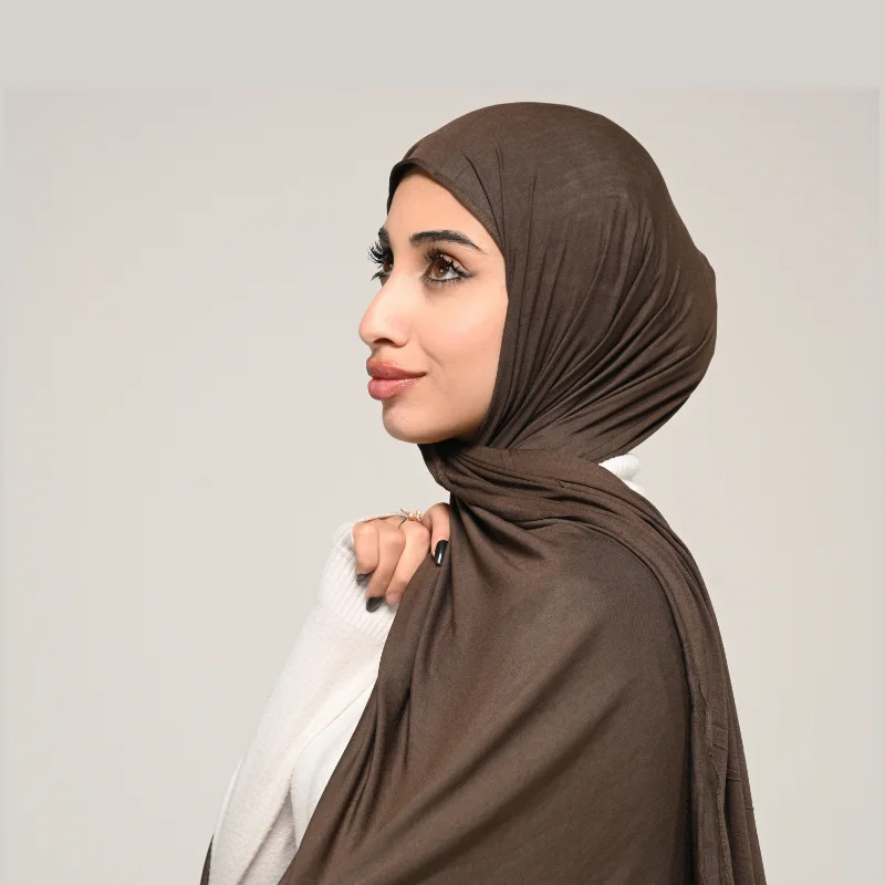شال سارة (بني داكن)