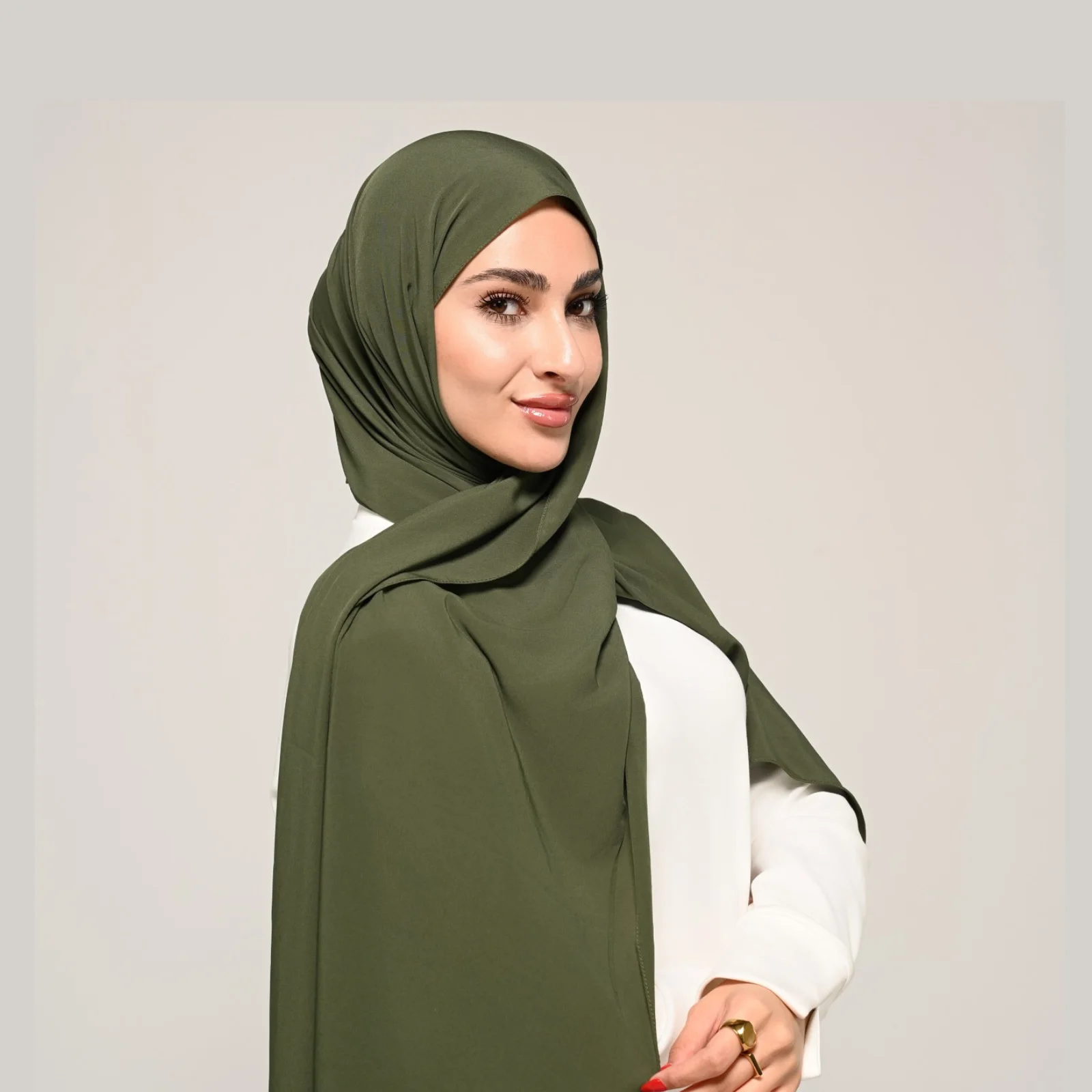 شال سارة ( لون أخضر زيتوني )