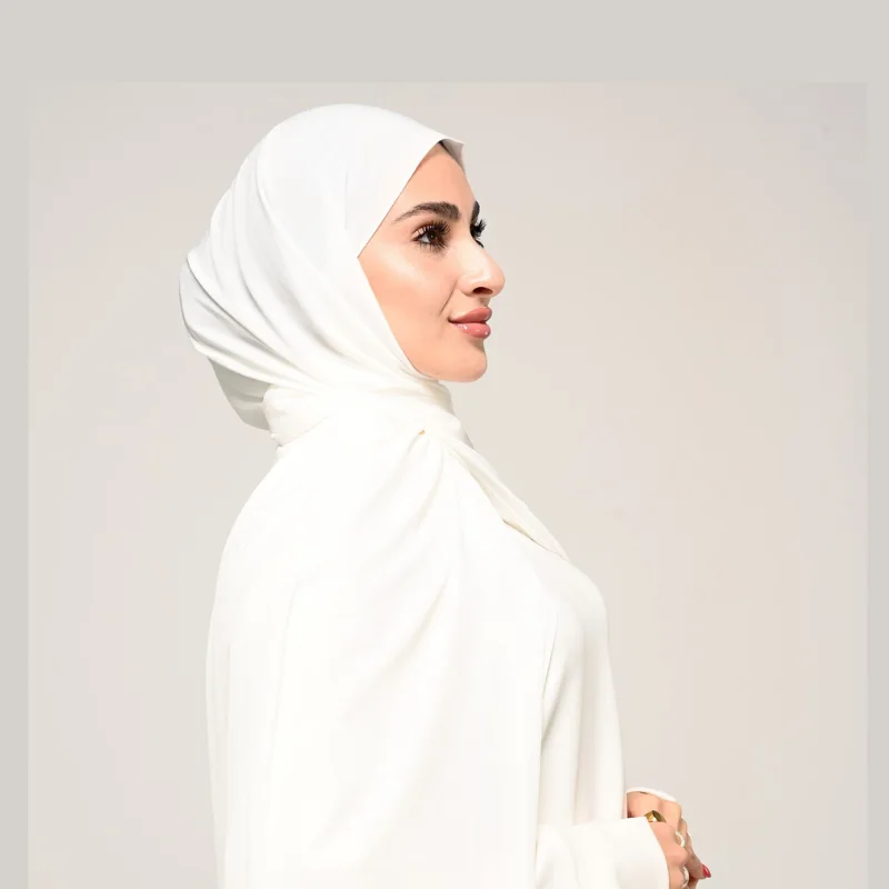 شال سارة ( لون ابيض ناصع)