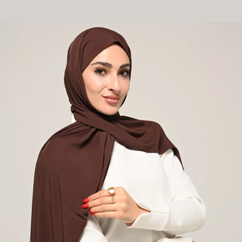 شال سارة (لون بني شوكولاتة)