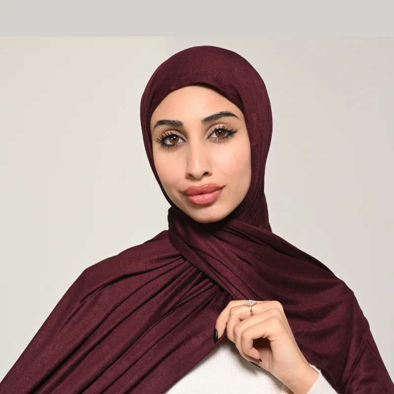 شال سارة (خمري)