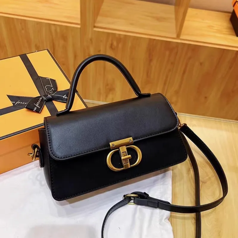 💖حقيبة نسائية عصرية لإطلالة جذابة 💃👜