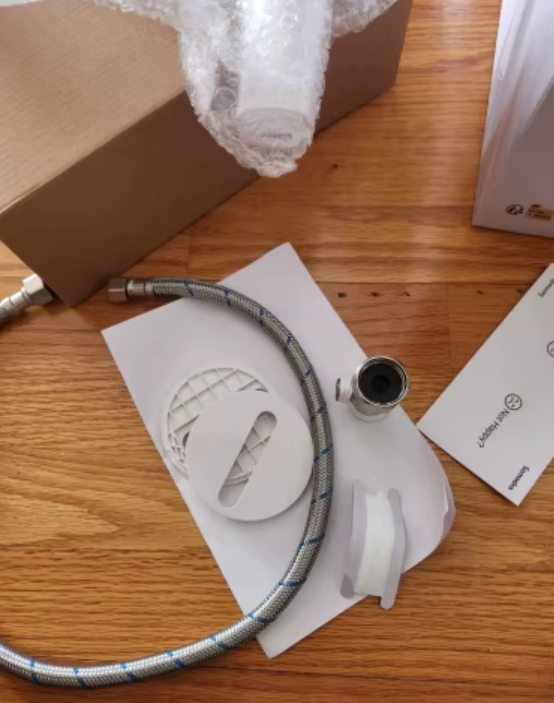 Accessoire Bidet– Pulvérisateur Douchette Toilette Ultra-Mince à Double Buse, Pression Réglable.
