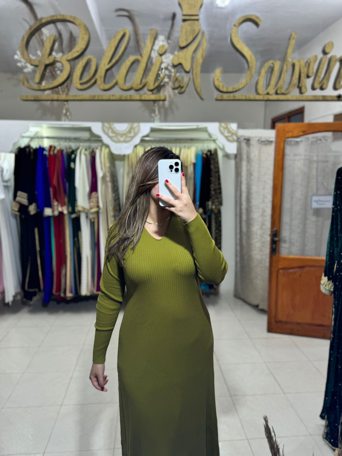 stores/c52f5720b32d41a2ef591ac2ff1d6115/products/D2p6bAMiasCmcwiYd5mUPHNe4PRMcldcqJxYWl0d.jpg