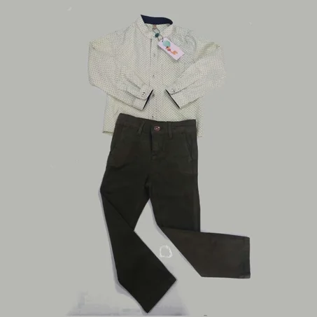 Chemise blanche + Maco de bonne qualité